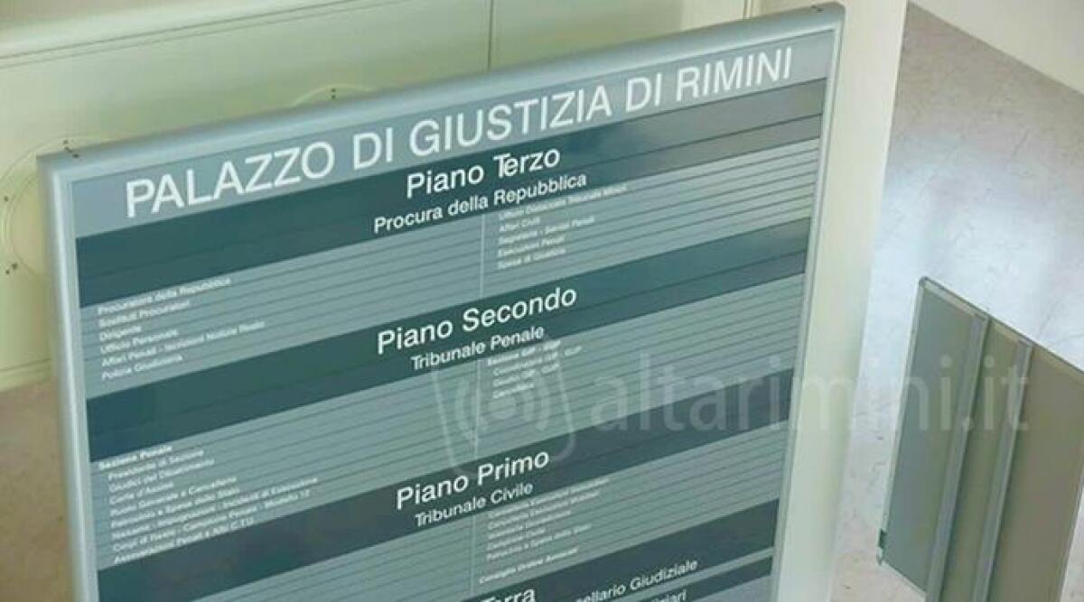 Vittima di usura, cattolichino si uccide. Prima del suicidio, in 24 ore 50 telefonate di minaccia - Tribunale di Rimini