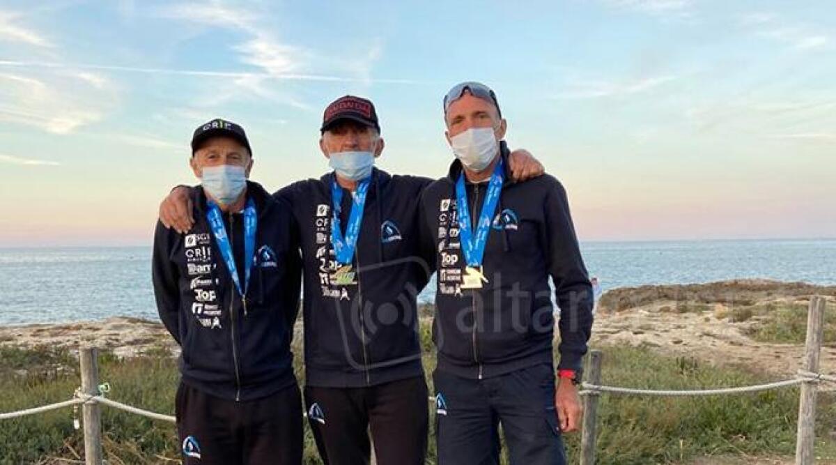 Triathlon medio, Vanzi e Tassinari conquistano due titoli italiani. Torsani secondo - 