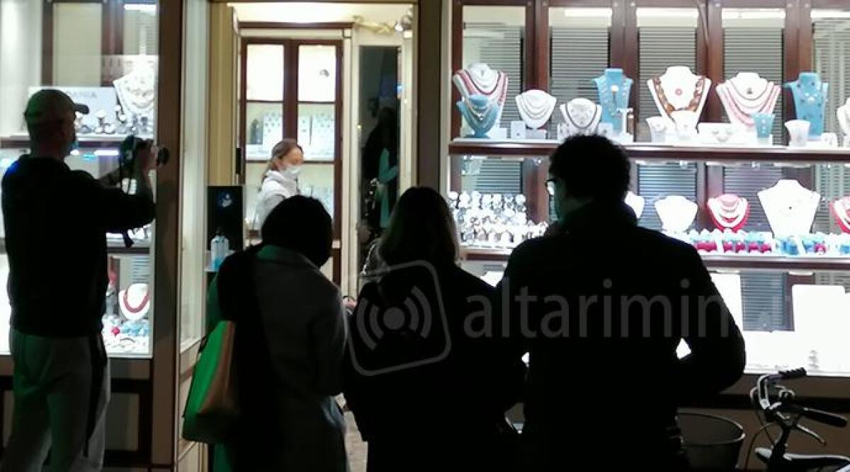 Rimini: allarme furti e rapine gioiellerie, "Potenziare il passaggio di uomini in divisa" - 