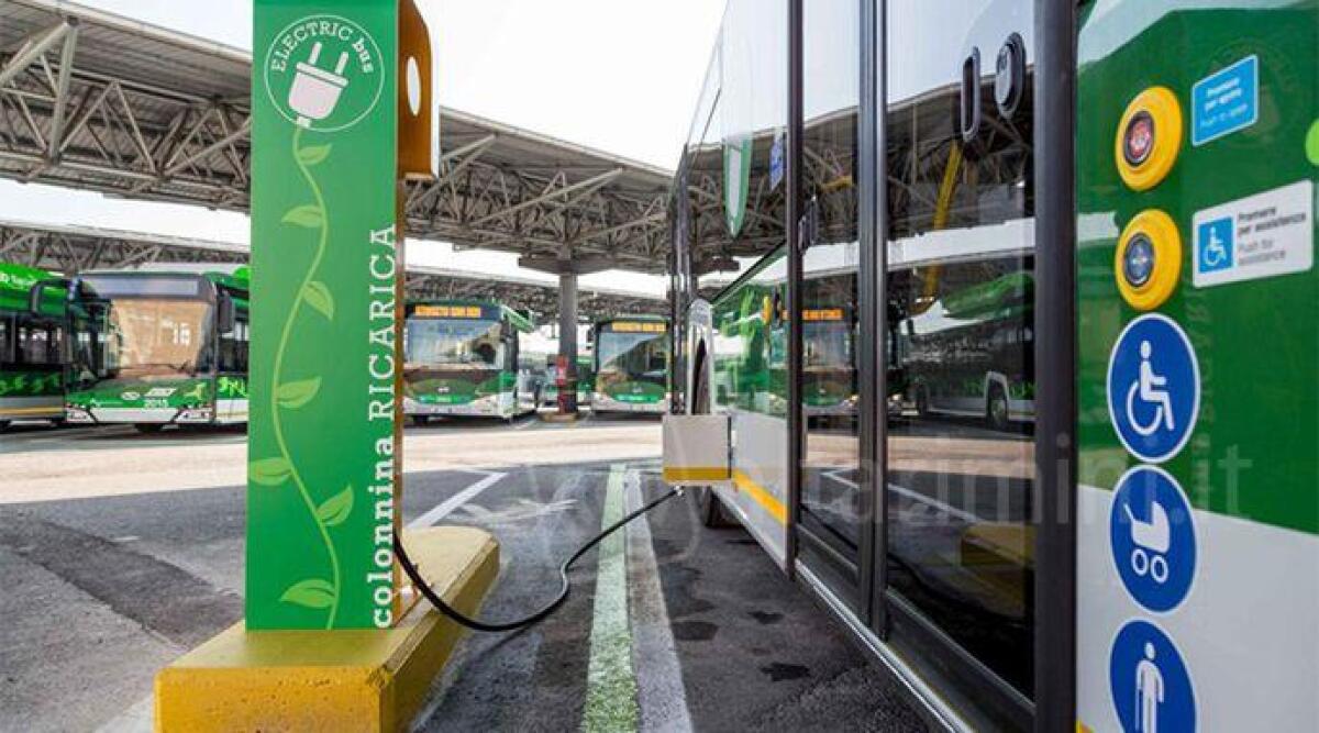 Nuovi autobus elettrici per Rimini. In futuro navette a prenotazione per il centro storico - 