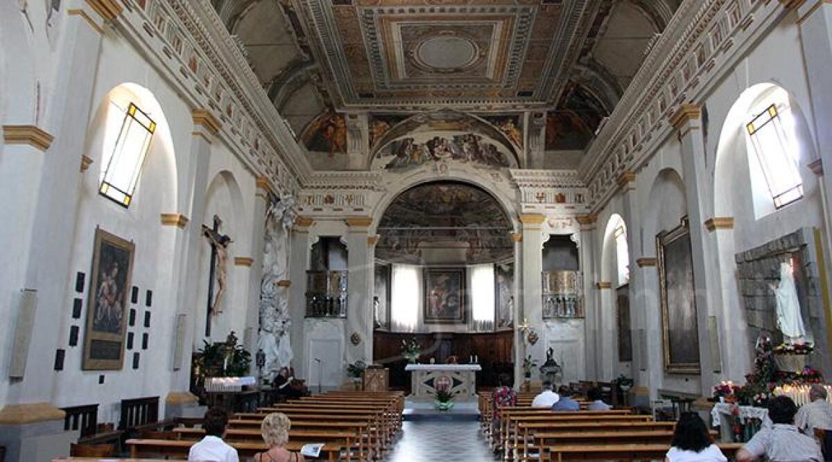 Rimini, don Redeo sconfitto dal coronavirus: muore il parroco di Santa Rita -