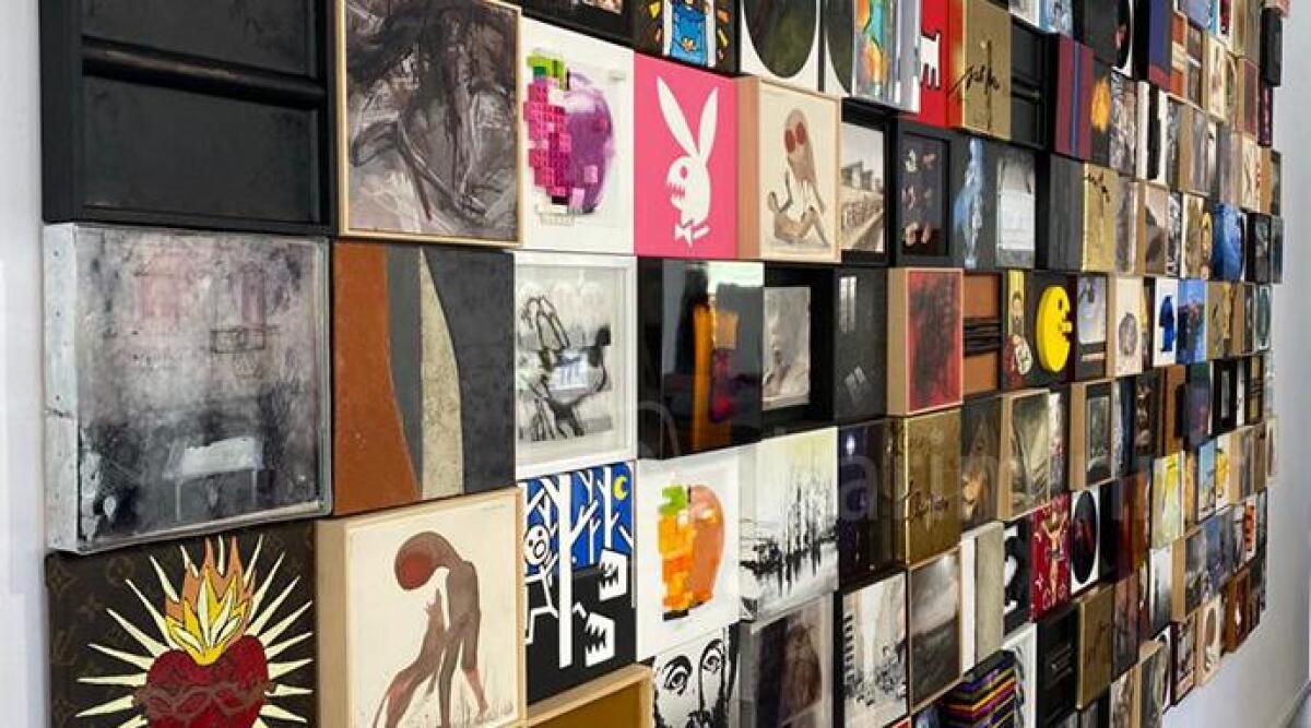 Rimini: maxi installazione artistica, protagonisti 20 pittori - 
