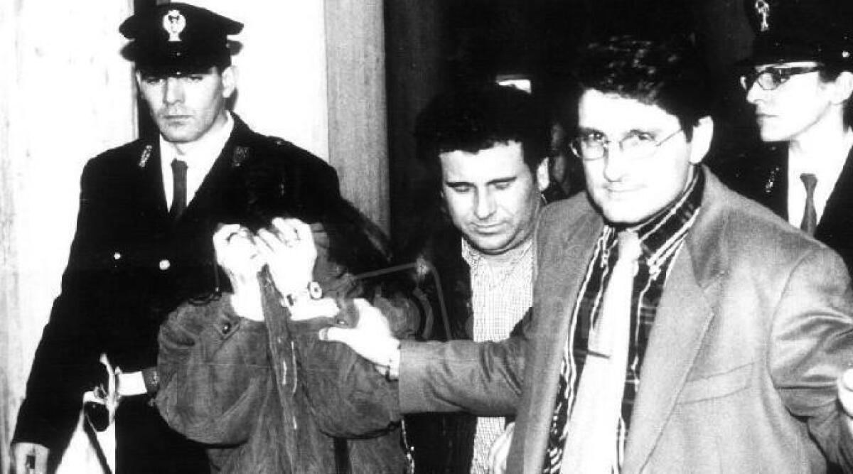 Va in pensione il poliziotto Luciano Baglioni, smascher&ograve; i fratelli Savi della Banda della Uno Bianca - 