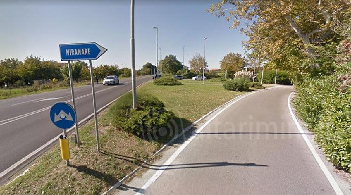 Miramare: realizzazione di nuova rotatoria tra Statale SS16 e via Cavalieri di Vittorio Veneto - 