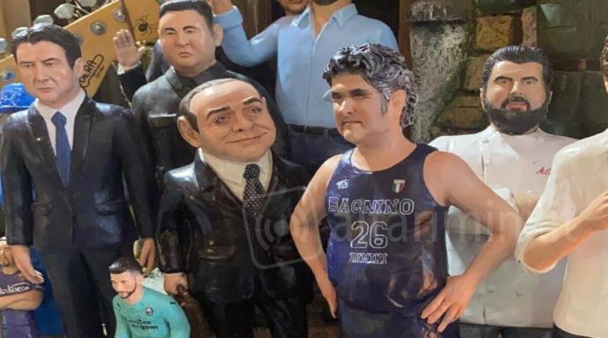 Il bagnino romagnolo diventa una statuina del presepe pi&ugrave; famoso del mondo - 