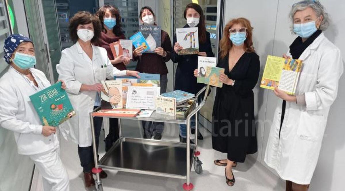 Cinquanta libri donati ai piccoli pazienti della terapia intensiva neonatale di Rimini - 