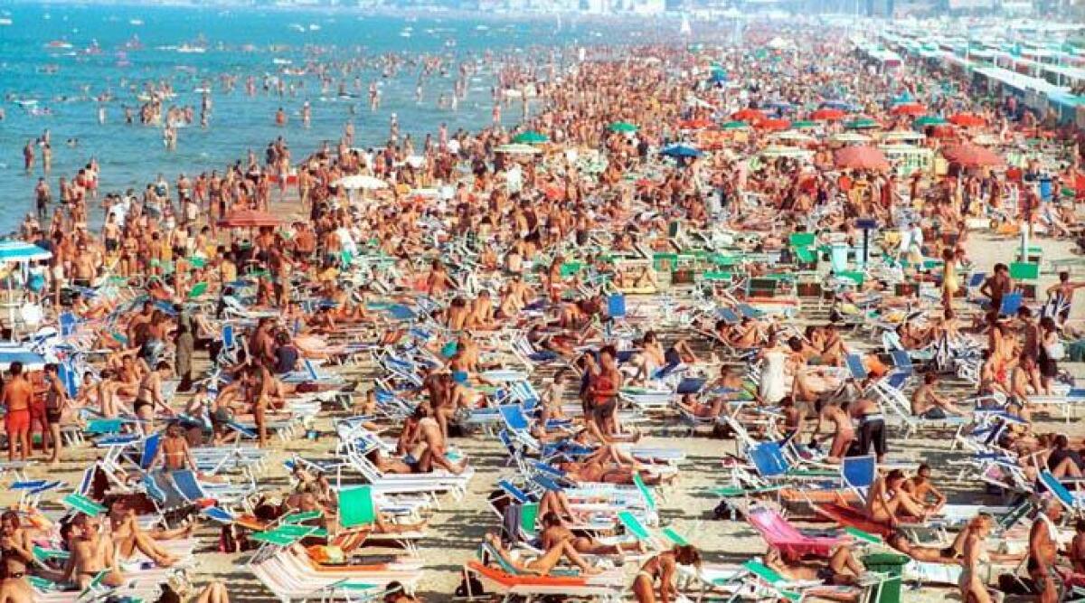 Quasi un milione e mezzo di foto in digitale per immortalare la storia di Rimini - 