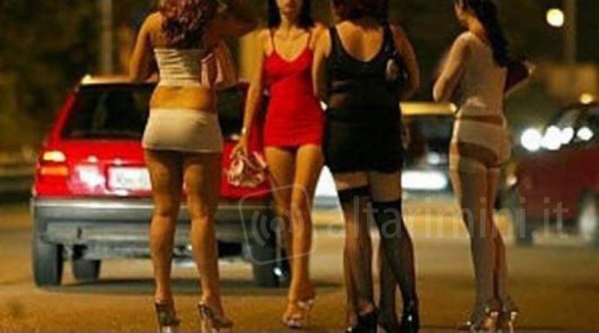 La prostituzione a Rimini non si ferma nonostante il Covid e i controlli, pronta nuova ordinanza - 