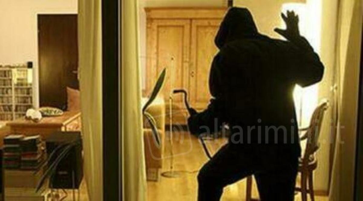 Presa la banda delle rapine in villa: tre arresti, avevano tentato il colpo anche a Rimini -