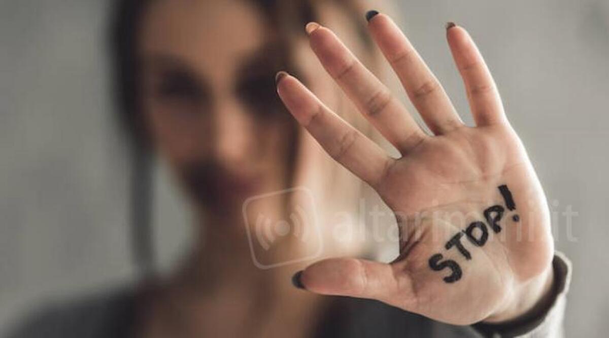 Revenge porn, San Marino introduce il reato di diffusione non consensuale di immagini e video - 