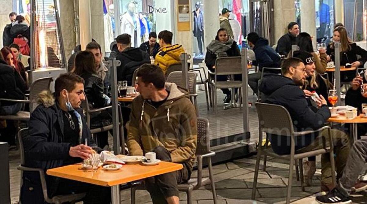 Ristori per bar e ristoranti, domande alle Camere di commercio entro il 17 febbraio - 