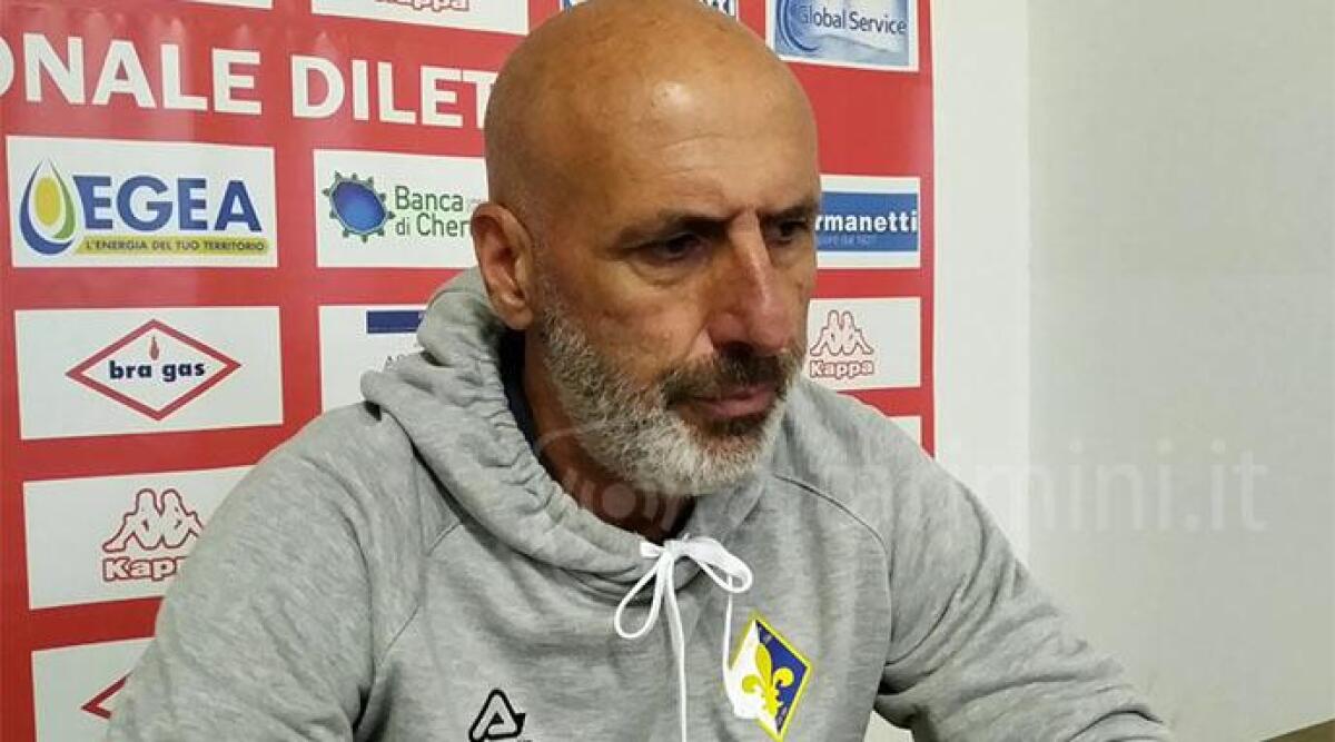 Calcio D, Prato: si dimette il tecnico Vincenzo Esposito - 