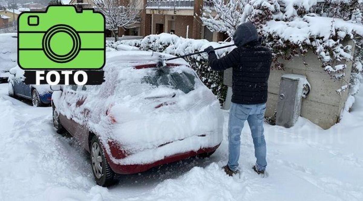 FOTO L'entroterra di Rimini si &egrave; svegliato sotto la neve - 