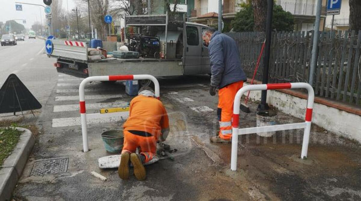 Bellaria: in via Ravenna installati dissuasori contro la sosta selvaggia - 