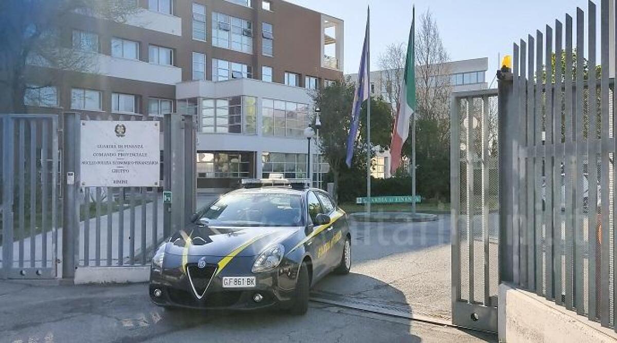 Rimini, scoperti dalla Finanza 240mila euro di tassa di soggiorno non versata - Archivio