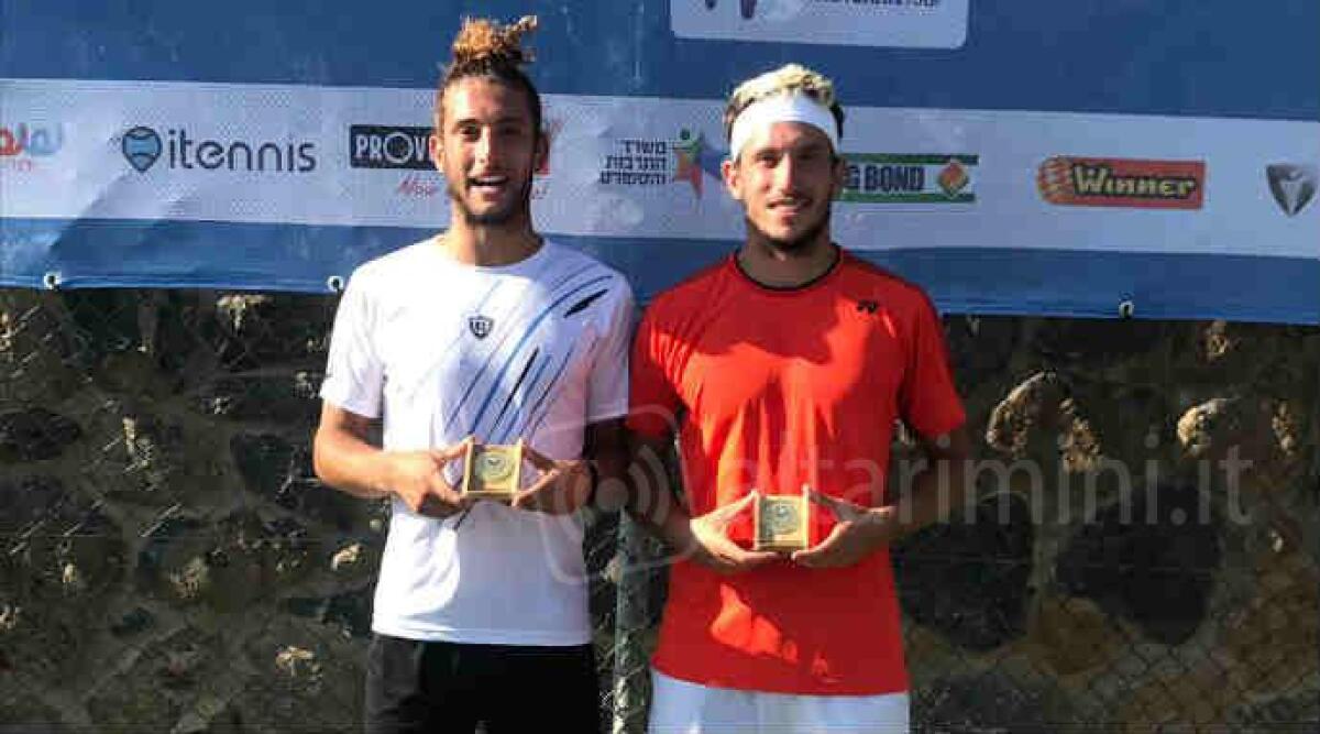 Tennis, Andrea Picchione conquista l'Open di Pescara - 