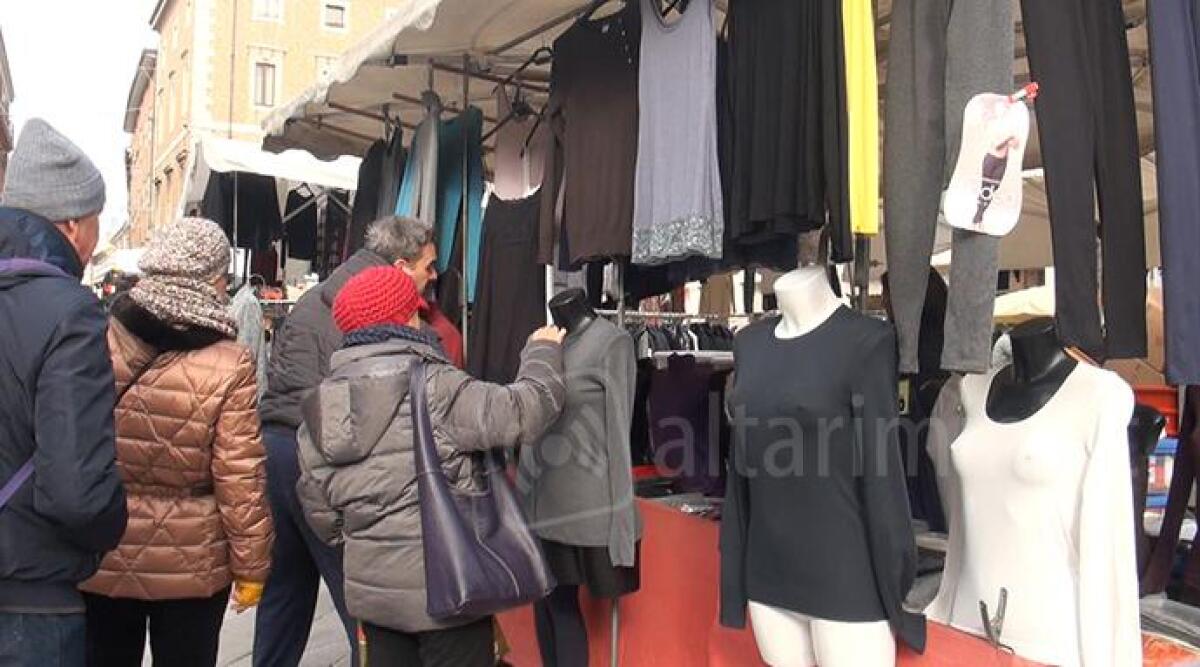 Torre Pedrera: il mercato domenicale si sposter&agrave; provvisoriamente su via Eritrea - 