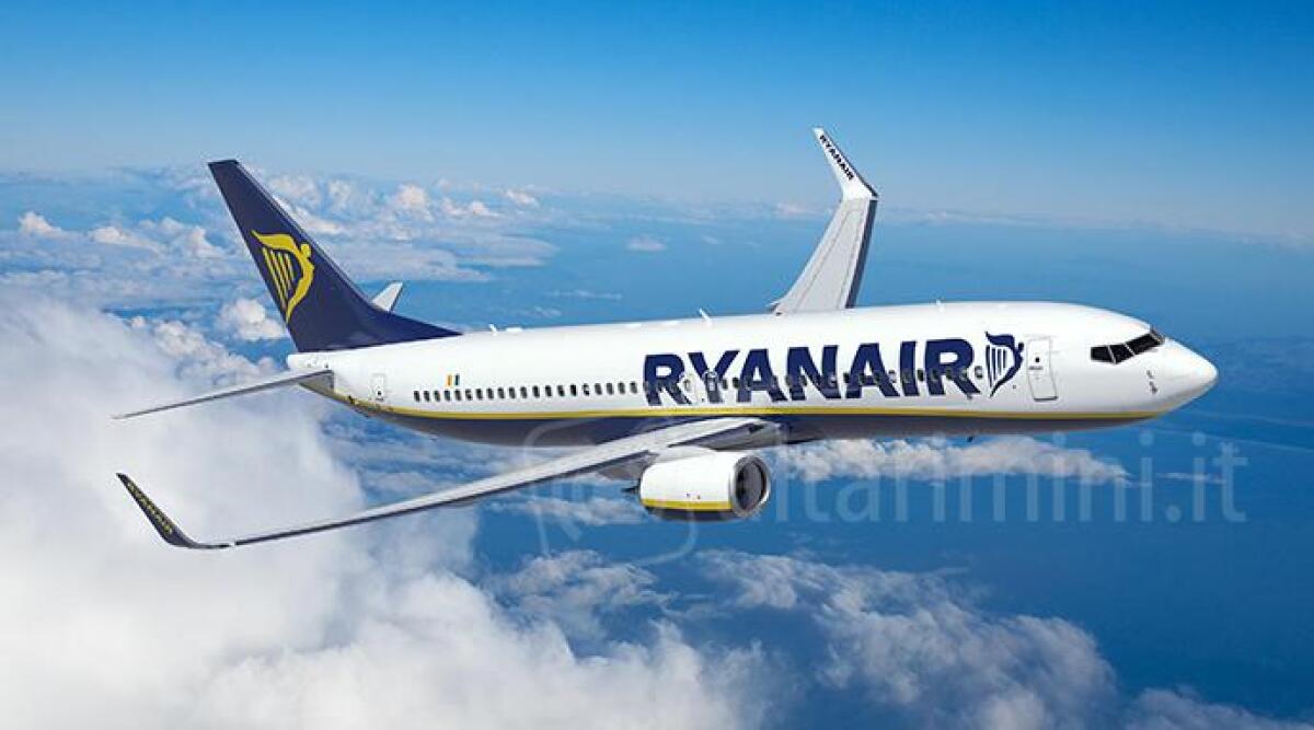 Ryanair: voli da Palermo a Rimini per l'estate 2021 - Archivio