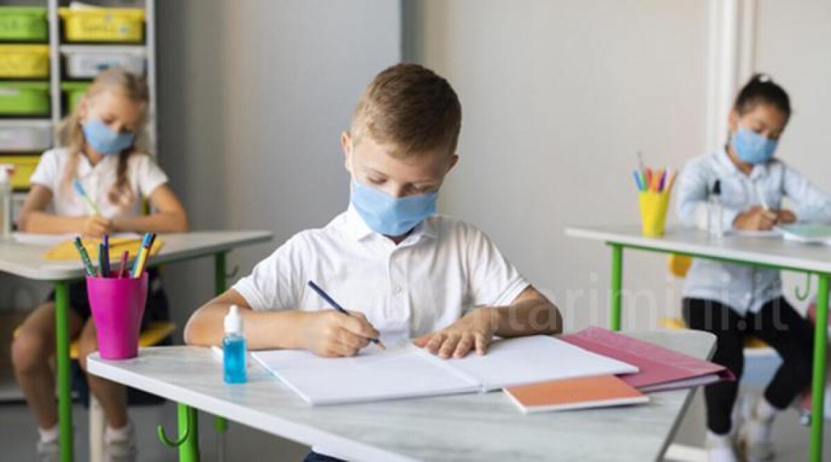 Scuola: nuova ordinanza della Regione: aggiornato il protocollo per la gestione dei casi Covid in classe - 
