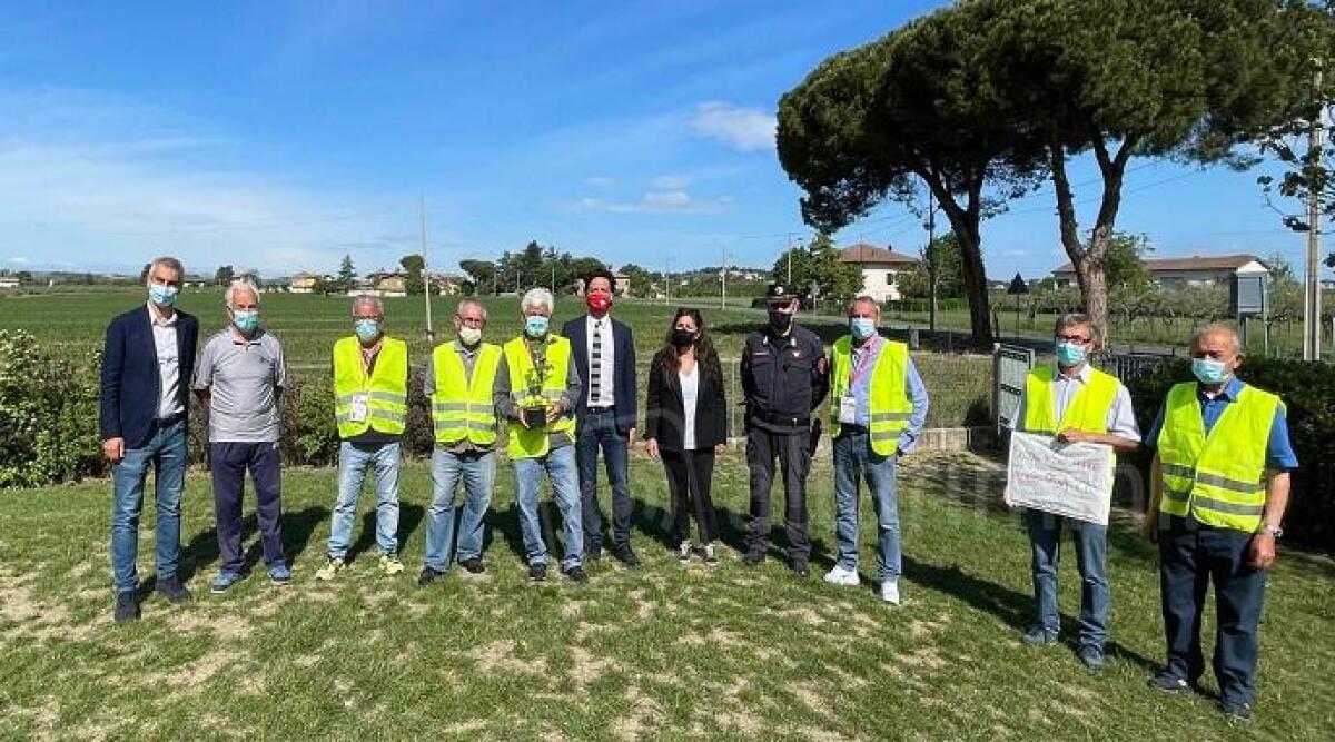 Un albero della Pace per ricordare Hiroshima nella scuola di San Salvatore - 