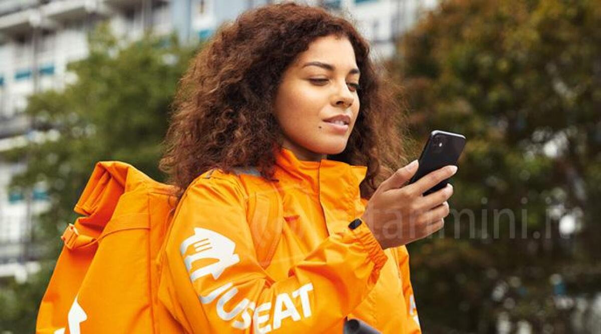 Just Eat, 70 rider assunti con nuovo contratto, arriva anche a Rimini il modello di lavoro subordinato - 