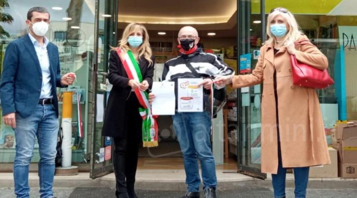 Coriano, da oggi i certificati anagrafici vengono rilasciati anche in tabaccheria -