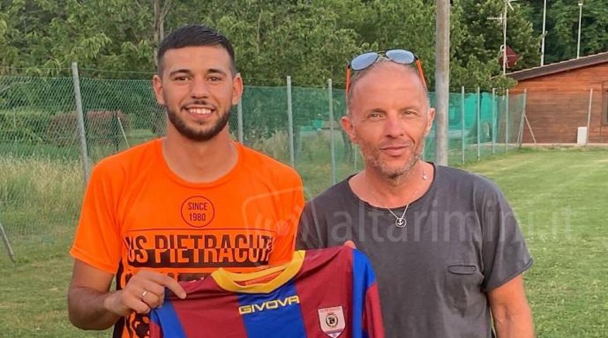 Calcio, colpaccio al Pietracuta: arriva l'attaccante Kalil Luoati - 
