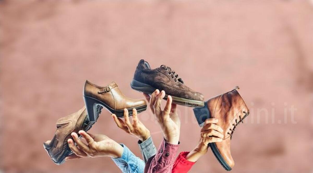 Colori per scarpe: come tingere le scarpe in pelle - 