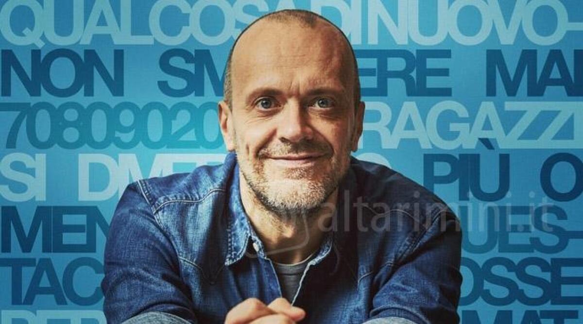 Max Pezzali, il tour dell'estate dedicato agli anni '90. "Le mie vacanze da bambino a Torre Pedrera" -