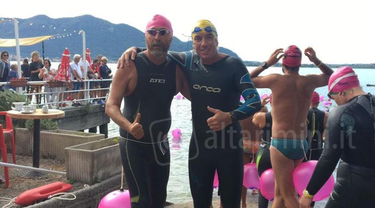 Riccione, nuova impresa a nuoto per Cristian Lucarelli alla Traversata del Lago d&rsquo;Iseo - 