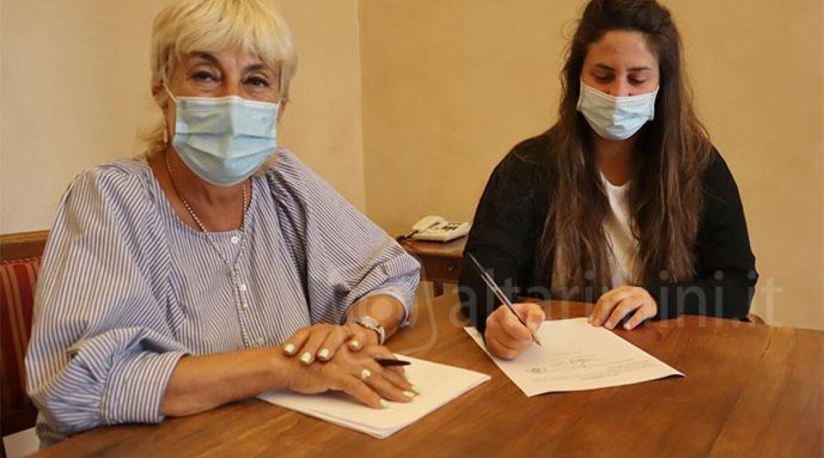 Santarcangelo, va in pensione la storica direttrice scolastica Maria Rosa Pasini -