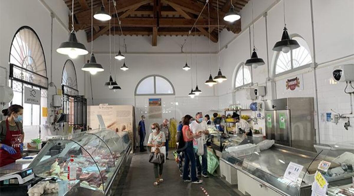 Santarcangelo, lo storico edificio di via Battisti diventa un mercato coperto - 