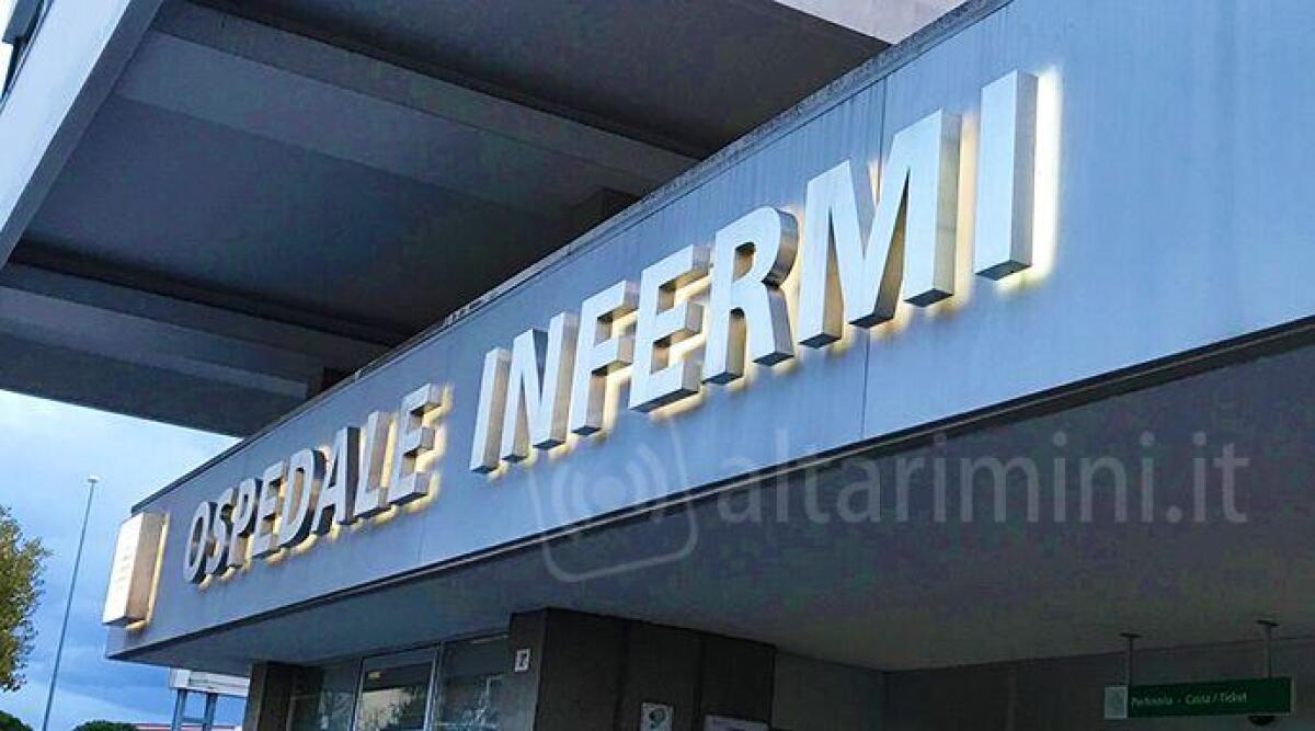 Bimbo accoltellato, prognosi di 60 giorni. Le sue condizioni migliorano - Ospedale "Infermi" di Rimini