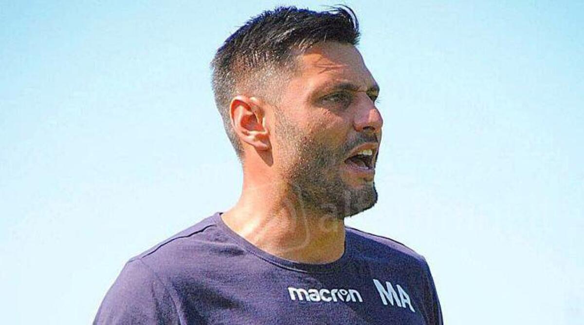Calcio D: l' ex portiere del Milan Marco Amelia &egrave; il nuovo allenatore del Prato - 