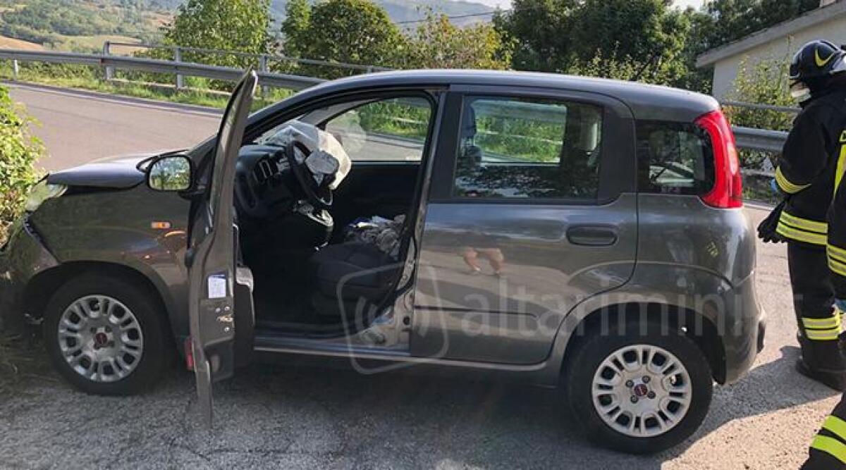 Perticara: auto fuori strada, scoppia l'airbag anziano ferito. Arriva l'elisoccorso -
