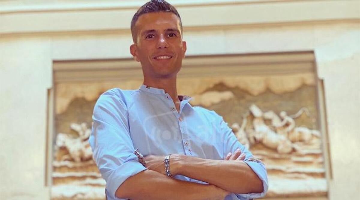 Andrea Speziali premiato per la sua opera da guinness al premio Rimini - Europa in the world - 