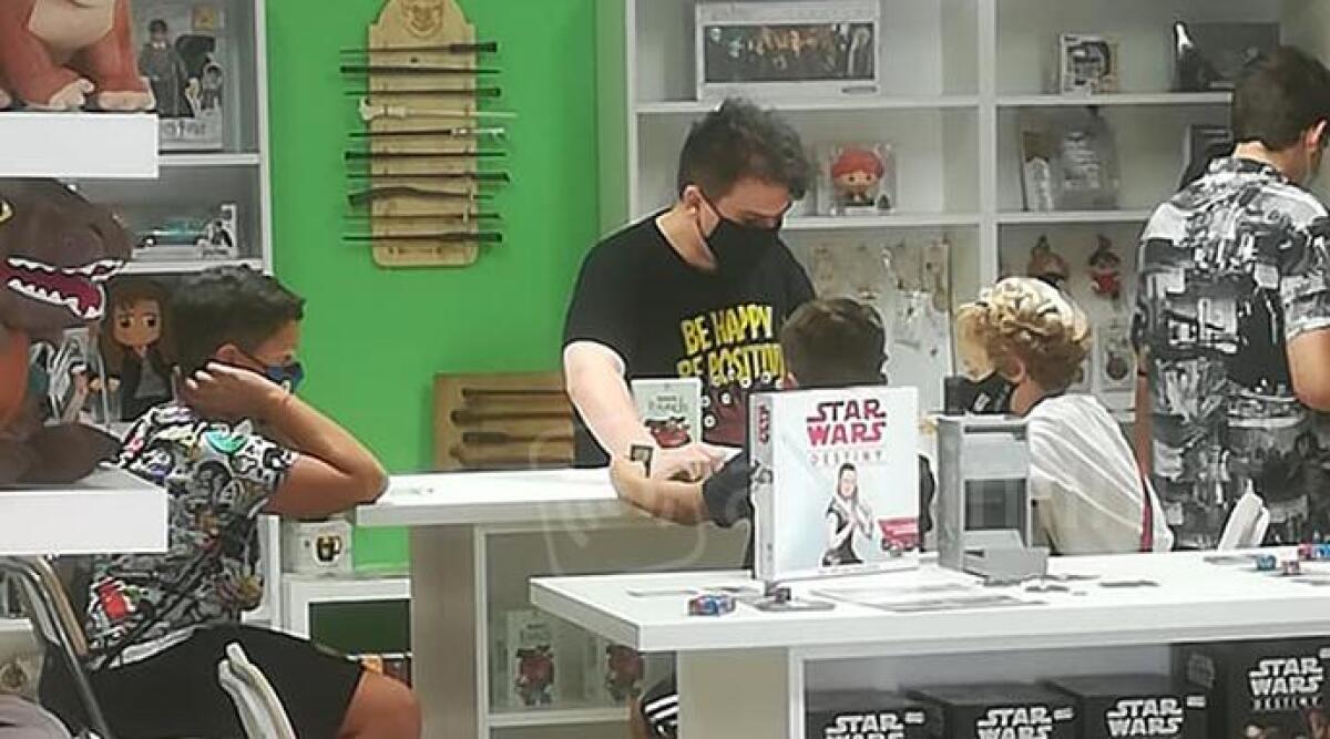 Anche Novafeltria ha il suo negozio 'nerd': Oasistore.com, il regno della cultura pop -