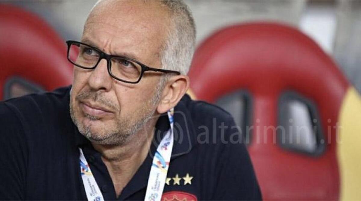 Calcio, l'ex Rimini Massimiliano Maddaloni al posto di mister Gilardino silurato dal Siena - 