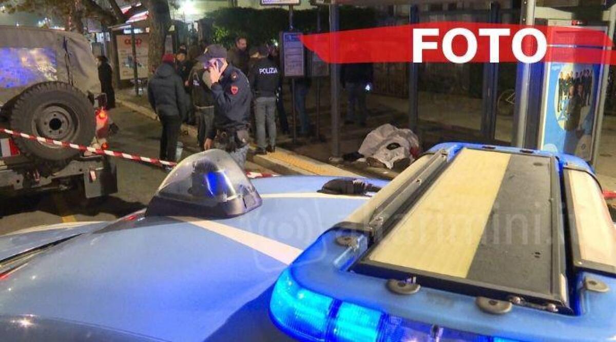 Omicidio alla stazione di Rimini, uomo ucciso da una coltellata - 