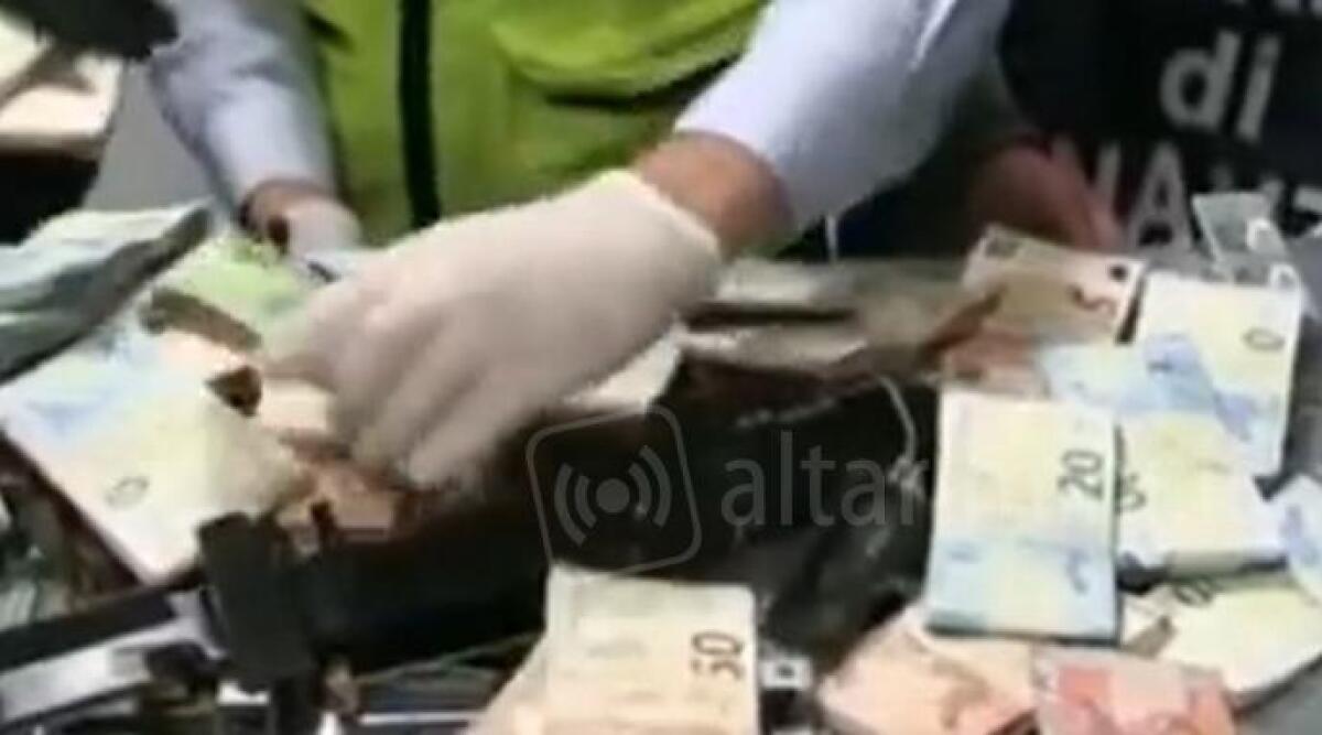 Riciclaggio: soldi nascosti in pacchi pasta e manici trolley&nbsp; - 