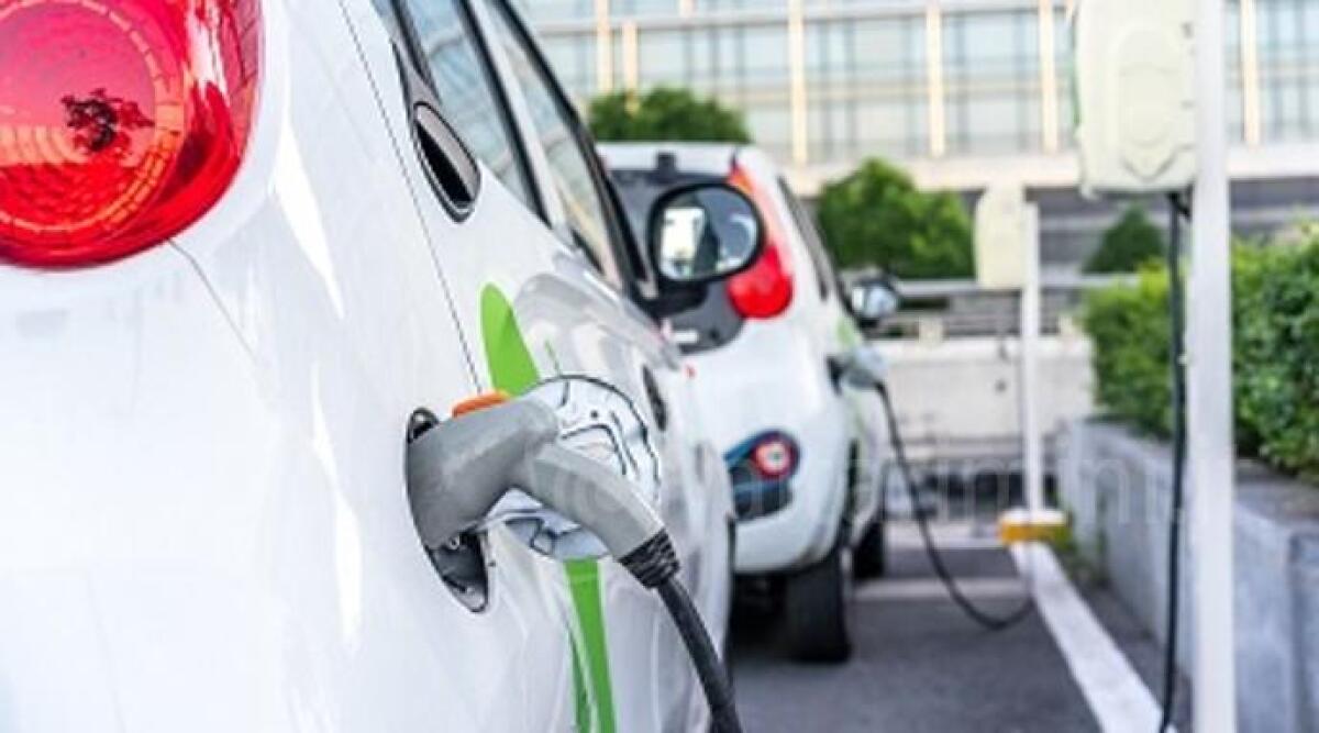 A Rimini l'1,62% delle auto che circolano sono elettriche o ibride - 