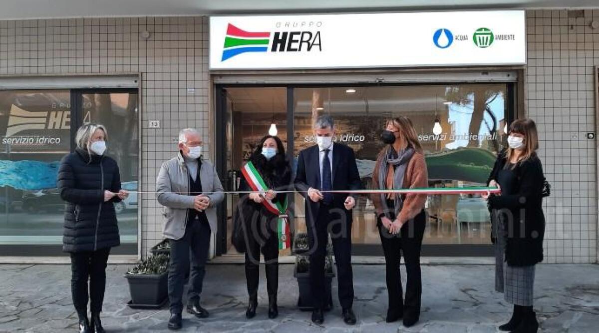 Inaugurato il nuovo sportello Hera a Riccione in via Portofino operativo dal 23 dicembre - 