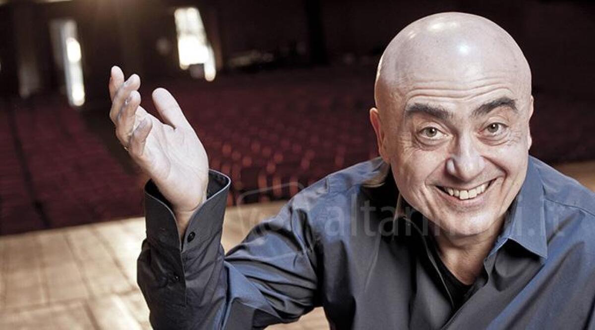 Teatro Regina di Cattolica, venerdì 14 gennaio "La sagra famiglia"di e con Paolo Cevoli -