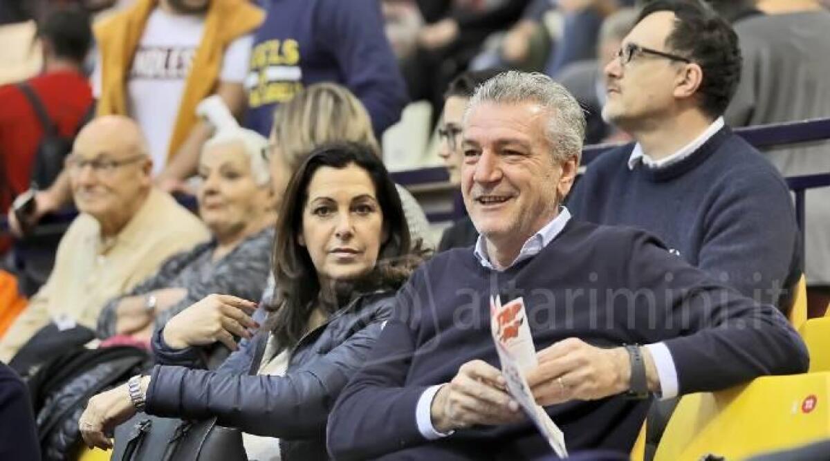 Basket B femminile: genitore, sponsor e dirigente. Antonio Borsetti racconta l'Happy Rimini - 