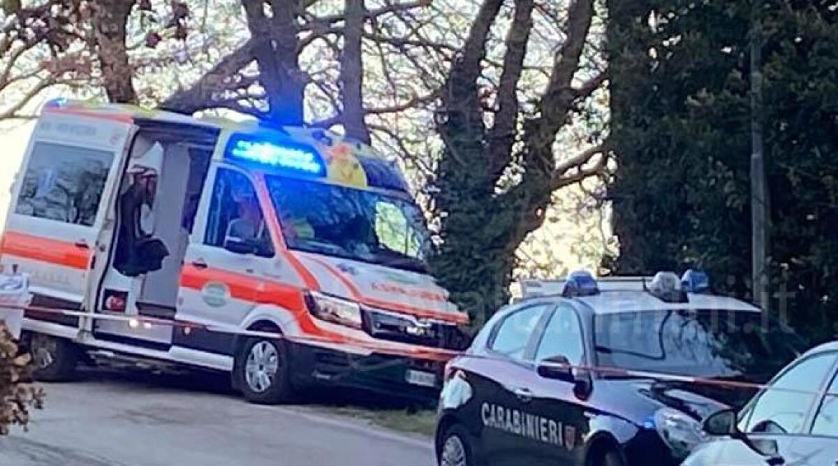 Talamello: autista muore al volante dell'ambulanza, trasportava ferito in incidente -