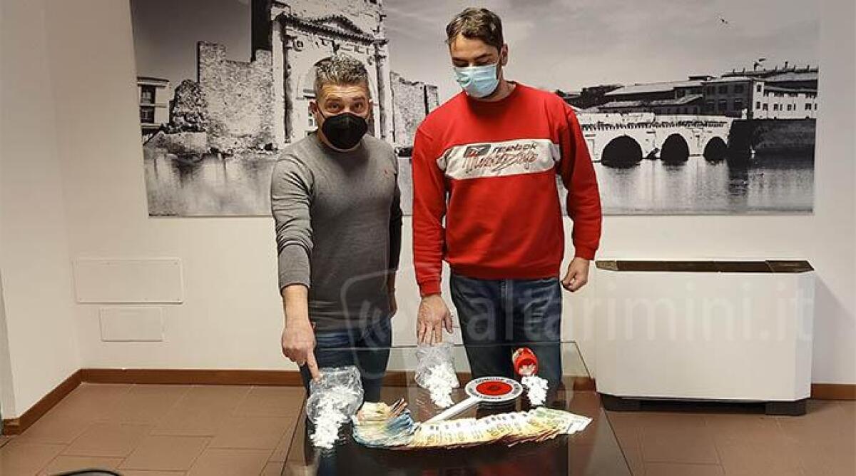 La "soffiata" mette la Municipale sulla pista giusta, scovata centrale di spaccio a Viserba - 