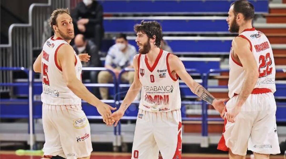 Basket B: Roseto in fuga, Rimini a -6 (con due gare da recuperare). Il punto -