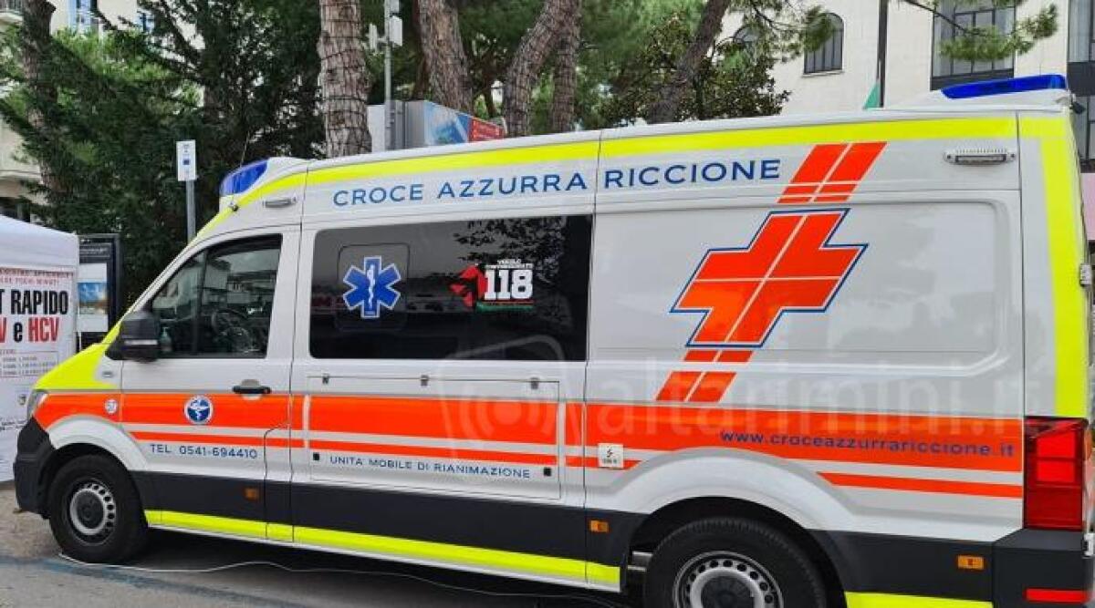 Riccione, per la Croce Azzurra due nuove ambulanze, mole di lavoro cresciuta del 20% -