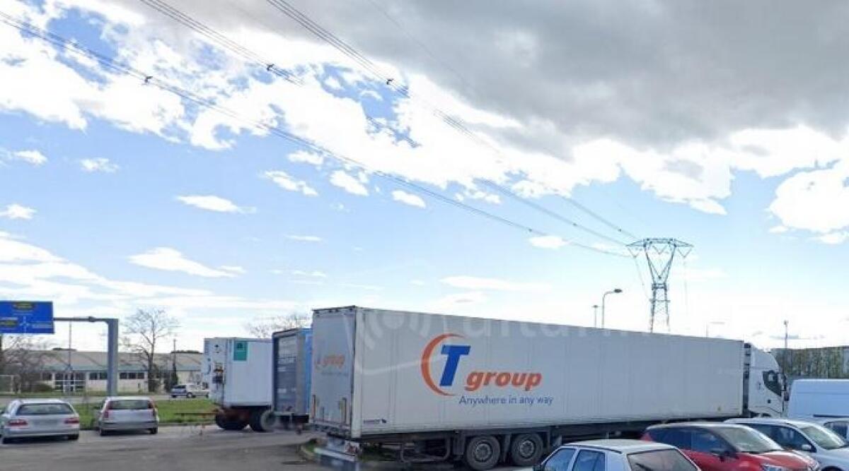 Santarcangelo, parcheggio pubblico di via Pasquale Tosi: raddoppiano i posti auto -