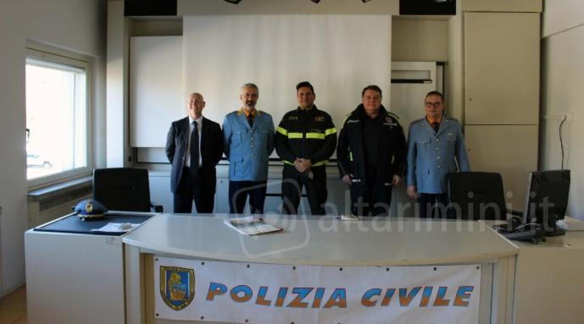 Il comandante dei Vigili del Fuoco di Rimini in visita a San Marino - 